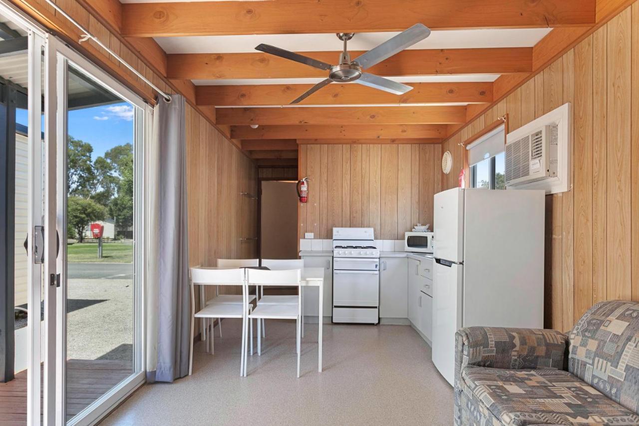 Big4 Moama Holiday Park Exterior foto