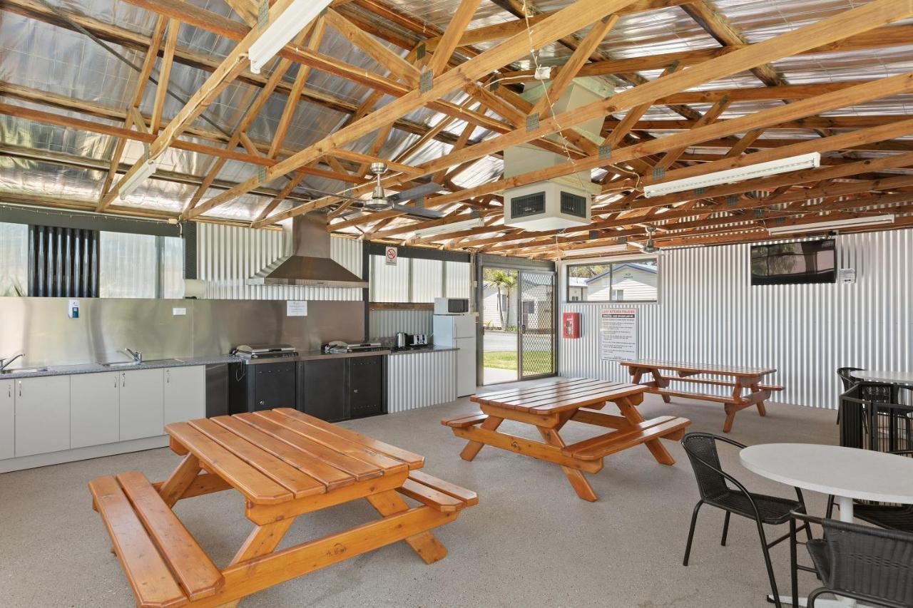 Big4 Moama Holiday Park Exterior foto